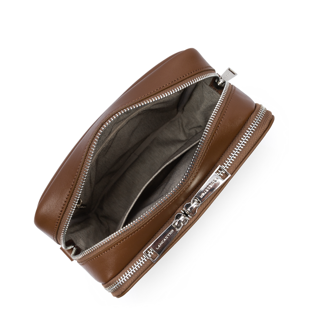 "Crossbody" taska,,  M Paris Homme, Dökkbrún