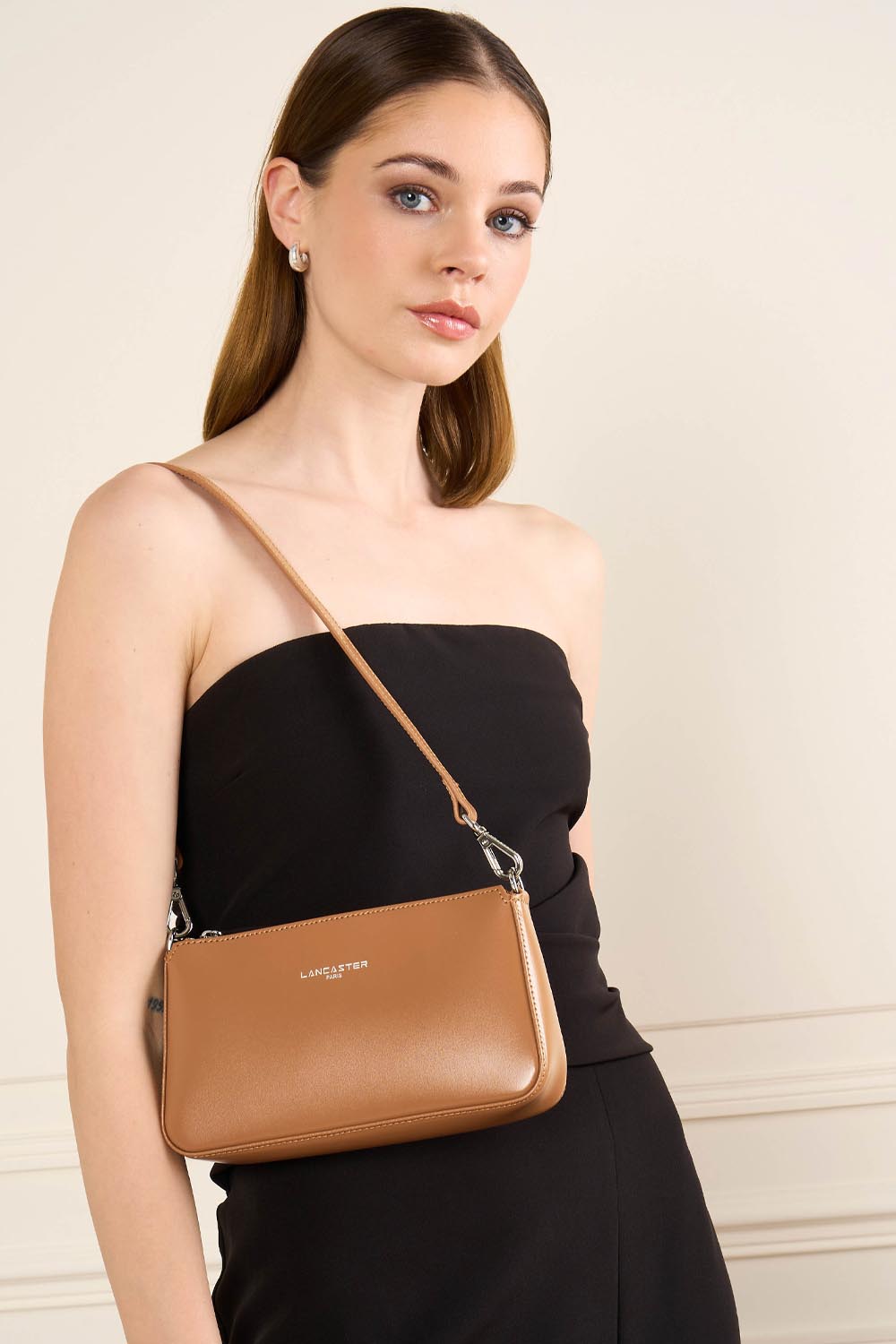 "Crossbody" taska,,  Suave Even, Úlfaldalit (Camel)