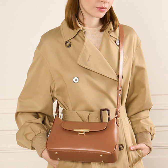 Axlartaska,  M Suave Evenly, Úlfaldalit (Camel)