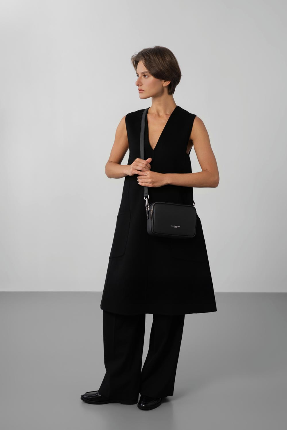 "Crossbody" taska,,  Donna Ama, Svört