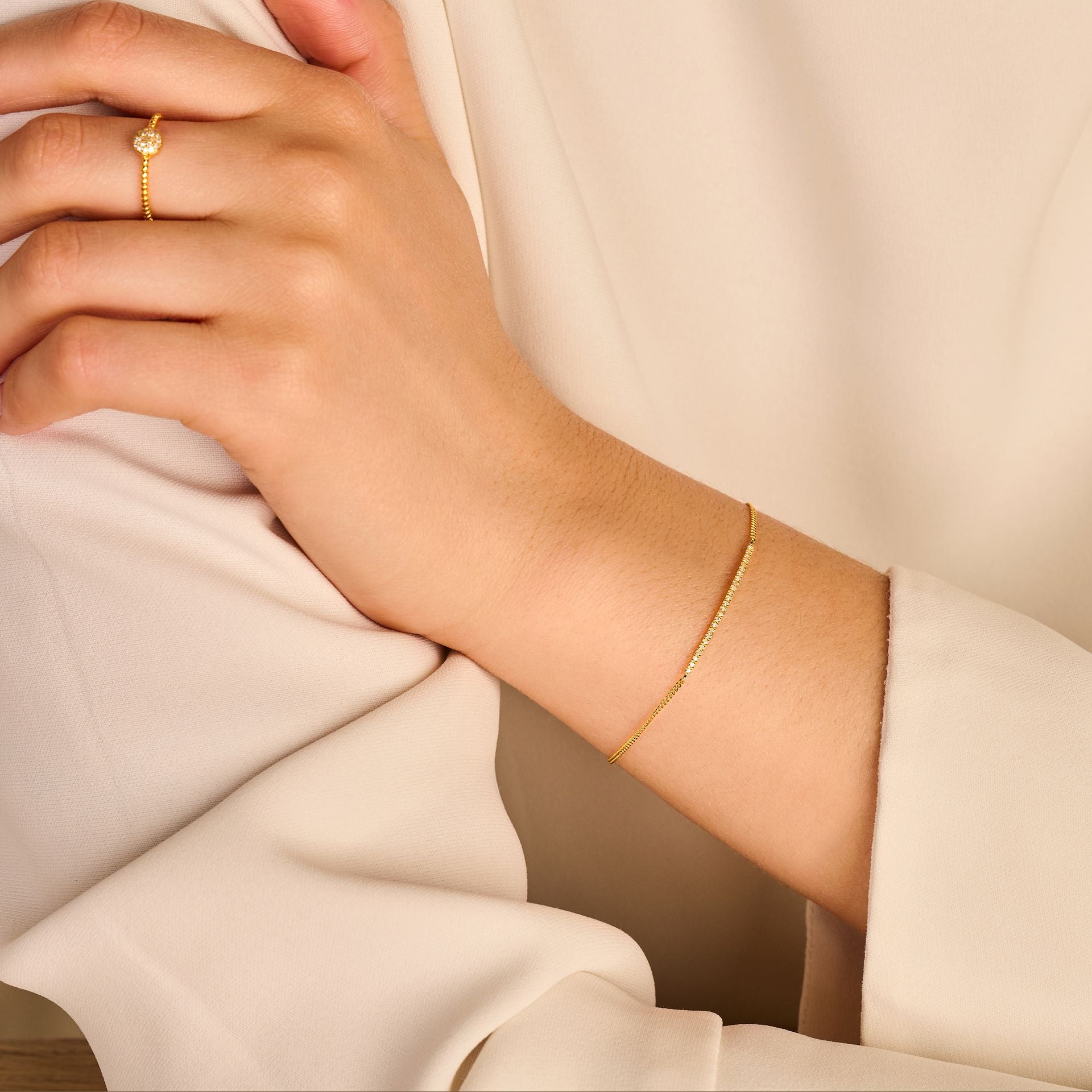 Linea Armband, Gullhúð